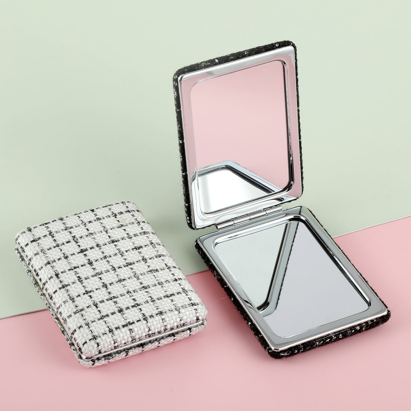 1PC Rectangular Fabric Makeup Mirror Folding Double Side Compact Mirror 2X Magnification Black And White Checkered Pattern Is Low-key And High-end Suitable As Gift For Elders On Birthdays  And It Will Not Appear Awkward When Used On Any Occasion