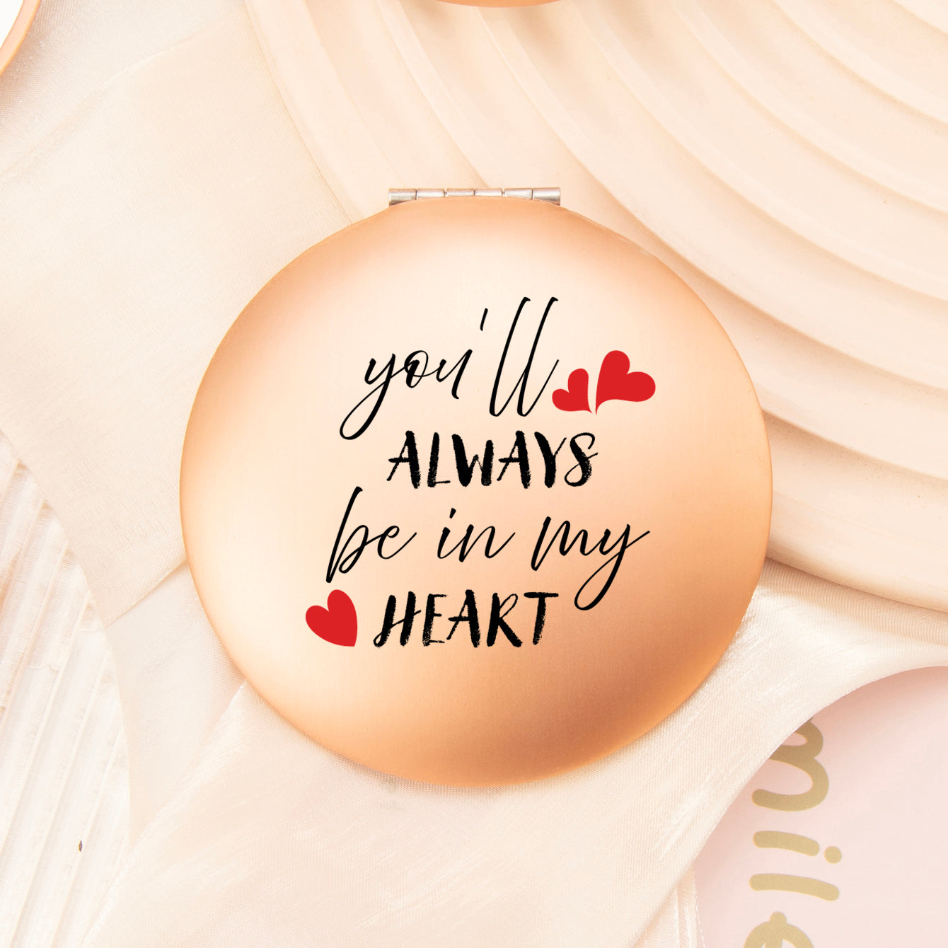 Dreamy Dance of Love: 7cm Round UFO Mirror in Rose Gold with Magnetic Clasp, Adorned with Romantic Wishes – Ideal Gift for Her