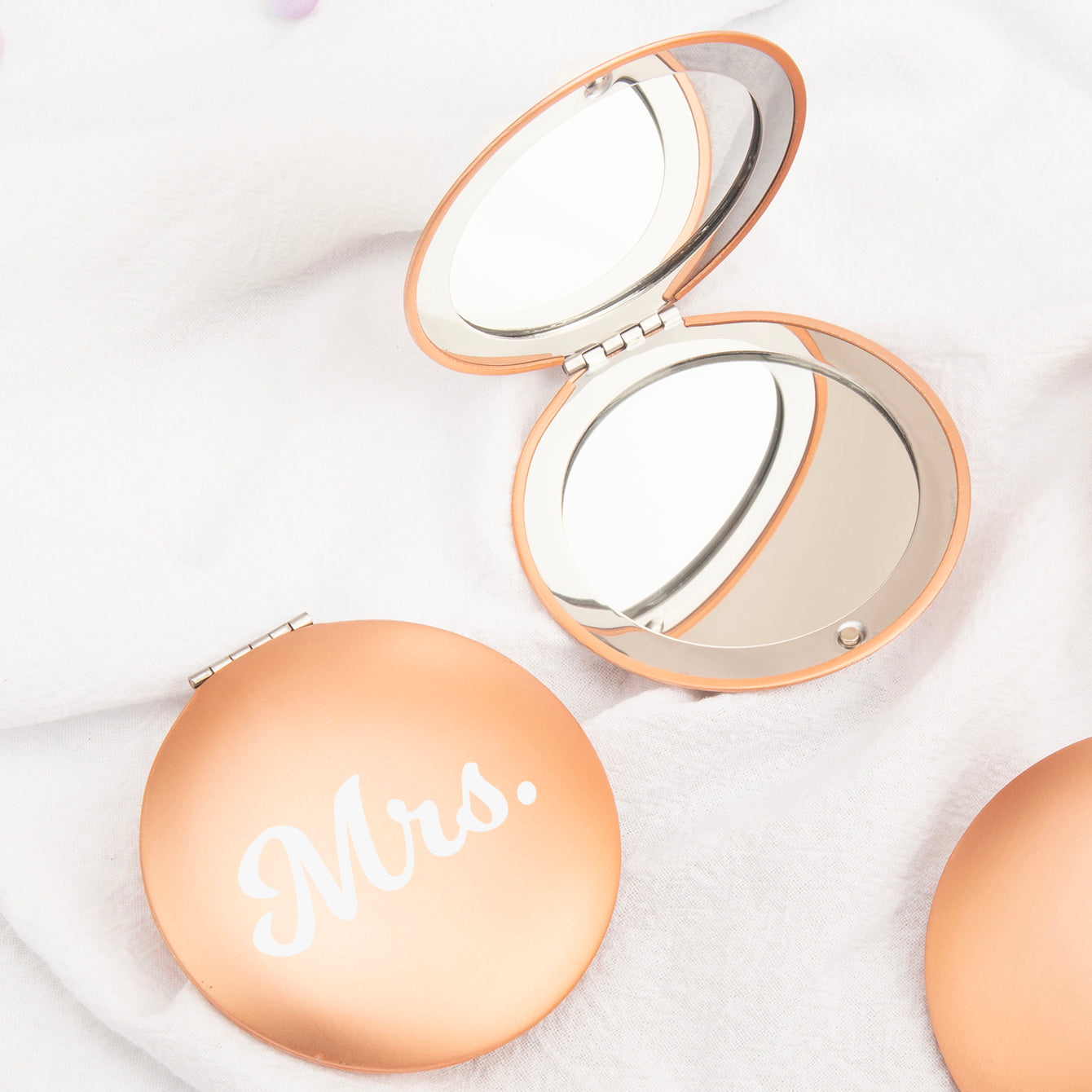 Midsummer Dream | Rose Gold UFO-Shaped Makeup Mirror with Magnetic Closure, 7cm, Customized Wedding Blessings, Perfect Gift for Loved Ones, Girlfriend's Holidays & Birthdays, Colorful Printing