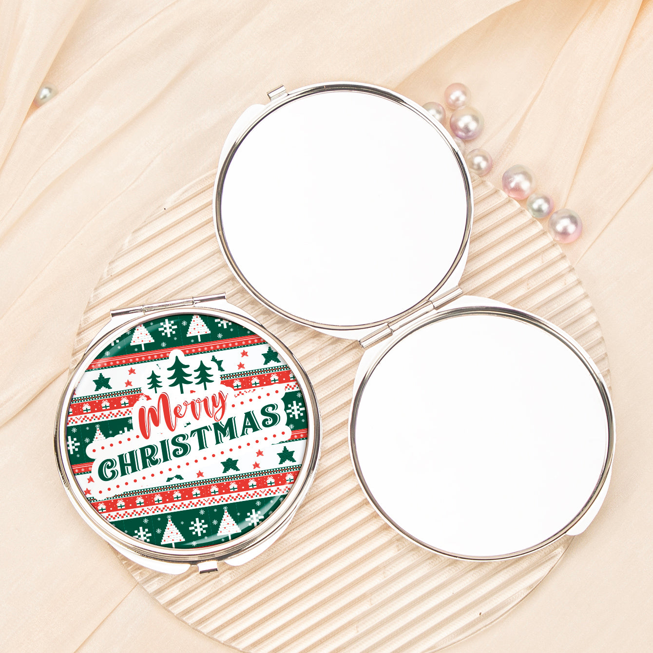 1PC Christmas Present Makeup Mirror 2X Folding Double Side Compact Mirror  Perfect Gift For Christmas For Sisters Daughters Granddaughters Aunts Mothers Grandmothers And Girlfriends Great Quality Compact Size For On The Go Beauty