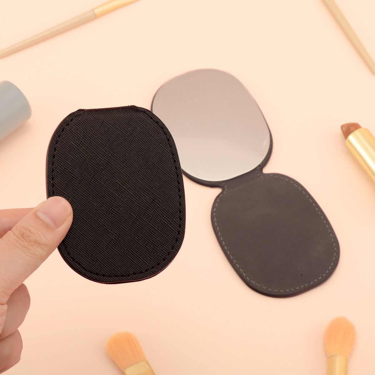 Fashion Forward | PU Leather Clad, Compact 8K HD Egg-shaped Folding Makeup Mirror, Four Colors to Choose from, Drop-Proof Design