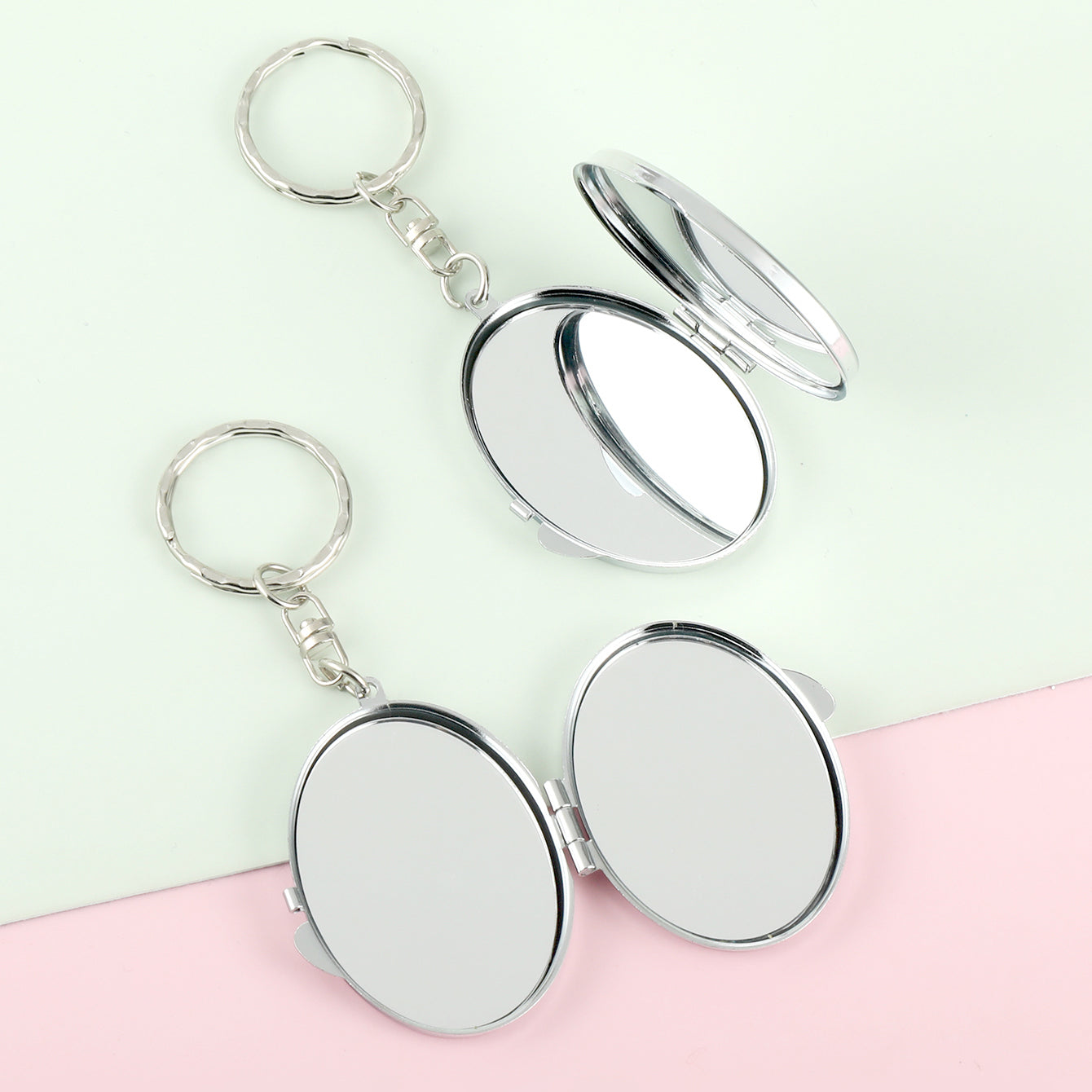 Creative DIY Essential! 40*50mm Oval Silver-Plated Keychain Mirror – Stylish Dual-Sided Design, Ideal DIY Material!