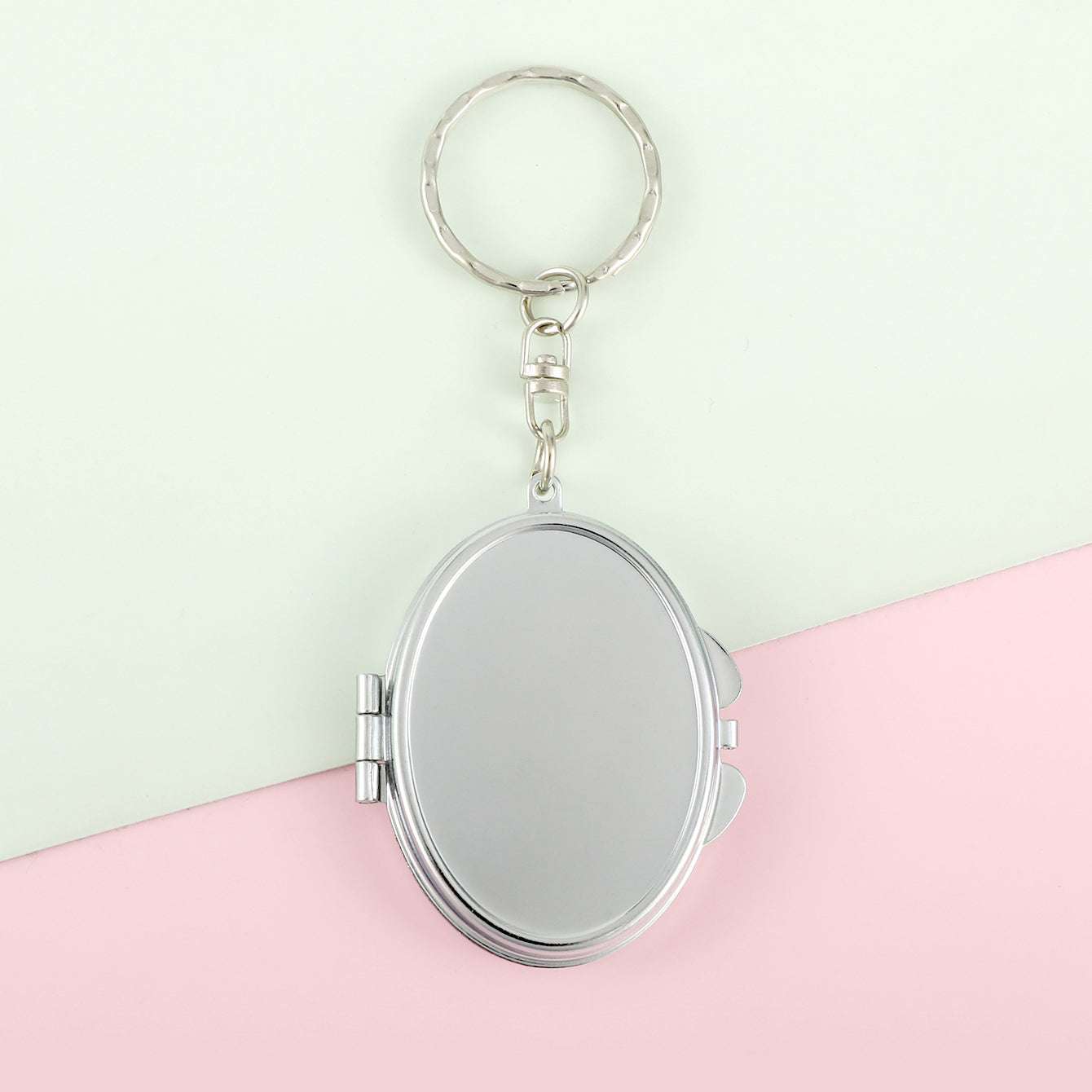 Creative DIY Essential! 40*50mm Oval Silver-Plated Keychain Mirror – Stylish Dual-Sided Design, Ideal DIY Material!