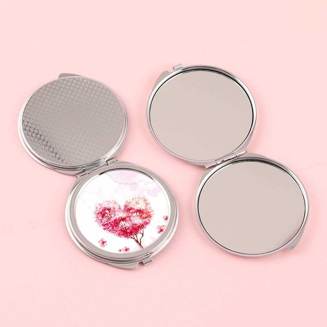 1 PC Round Silver Frame Makeup Mirror Pink Resin Decor Folding Double-Sided Design Perfect For Precision Makeup Ideal Gift For Mother Daughter Sister Girlfriend Suitable For Home Office Travel And More