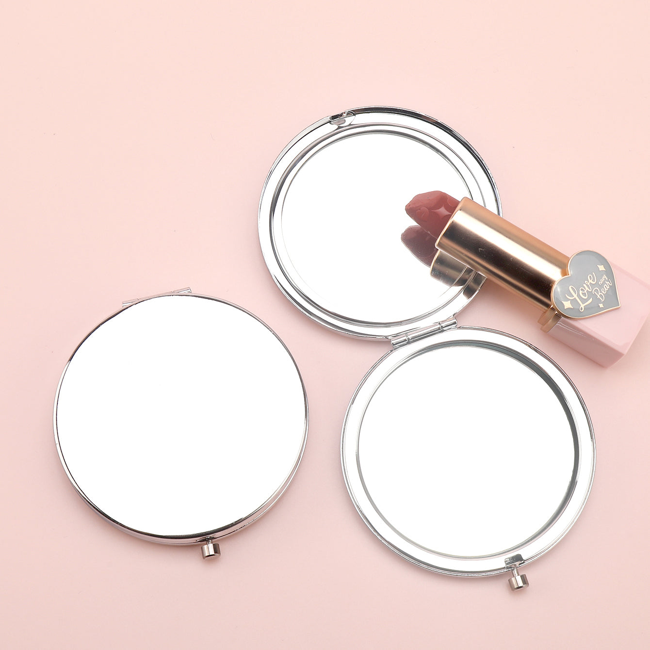 ✨ INStyle 70mm Round Foldable Makeup Mirror ✨ HD Glass, Electroplated in Antique Bronze, Silver, Gold ✨ In-stock for quick delivery, perfect festive gift for friends. Ideal for creative DIY! Share the joy and create beautiful moments! ✨