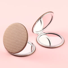 ✨ Trendy INS Essential! 70mm Circular Folding Makeup Mirror, Dual-sided High-Definition Glass, Silver Electroplating, Stylish PU Leather Wrap with Brown Plaid Pattern – The Perfect Holiday Gift for Friends!