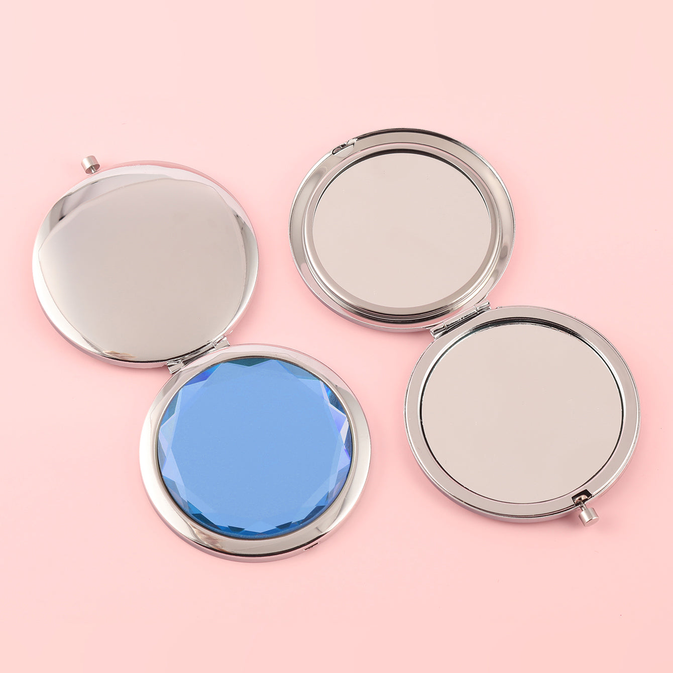 Dream Blue Crystal Glass Button Cosmetic Mirror, Light And Luxurious ,Silver Plating, Fashionable Metal Frame, Round Design Blooming Elegant Luster, Let Your Every Moment Shine Like A Gem，Available In Three Colors,Blue, Yellow and Pink