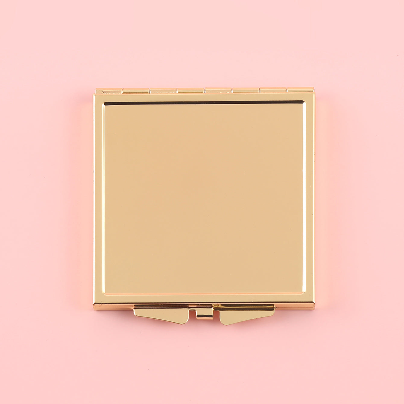 Sophisticated and Elegant 60*60mm Square Cosmetic Mirror, HD Environmentally Friendly Glass Lenses, a Must-Have for Makeup, with Plating Silver And Plating Gold Frame and Delicate Shape to Create Perfect Makeup