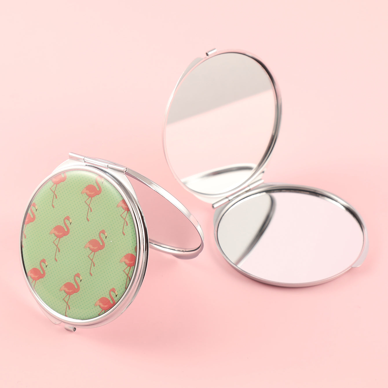 Classic Flamingo Epoxy Design: 70*70mm Circular Makeup Mirror with Plating Silver Metal Frame and HD Glass Mirror, Crafted to Perfectly Enhance Every Moment of Beauty