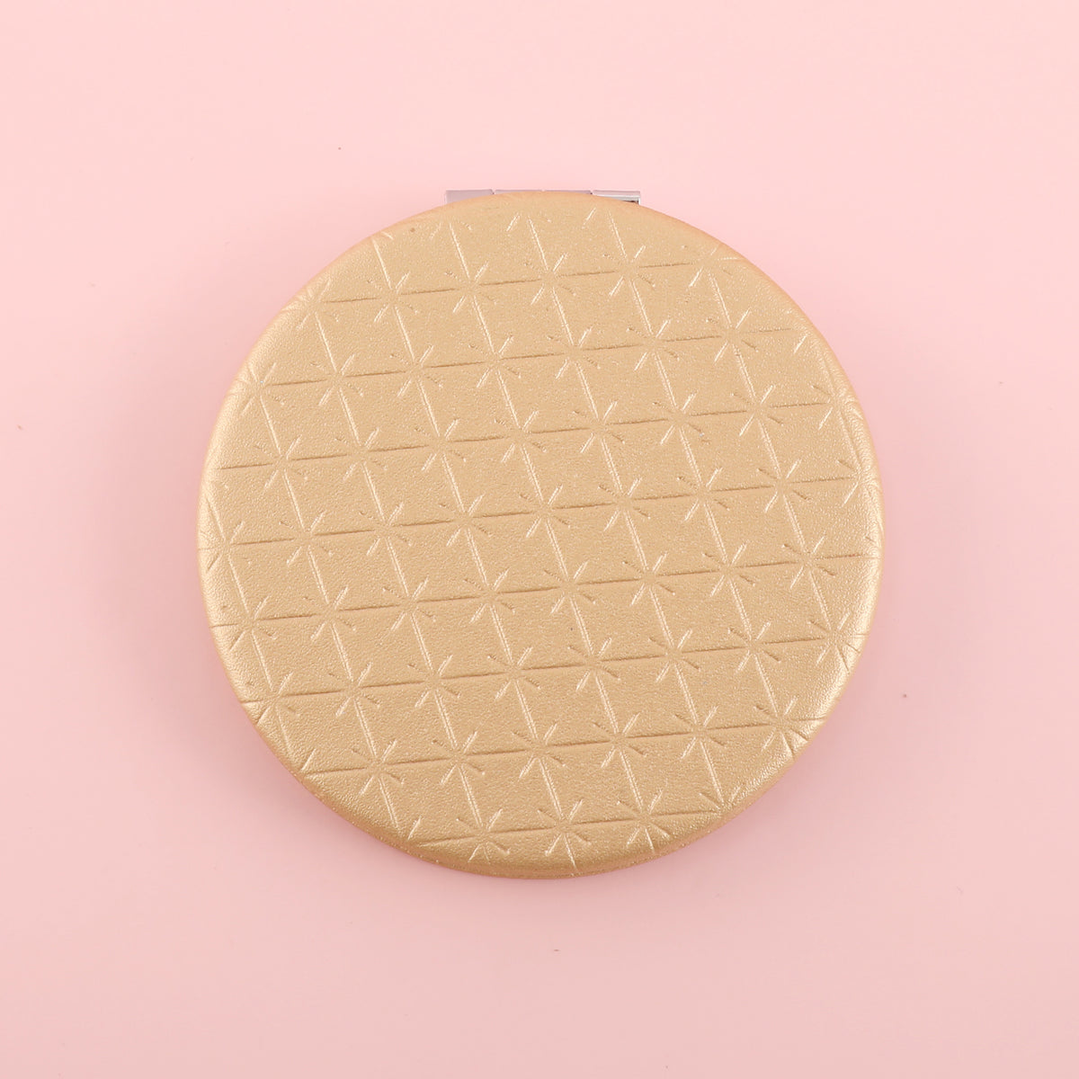 Beautiful Round Plating Silver Frame, Cross-Pattern PU Eco-Friendly Leather Embellishment, HD 60*60mm Makeup Mirror, Clearly Showing the Details of Makeup, The Perfect Choice for Both Fashion and Environmental Protection.