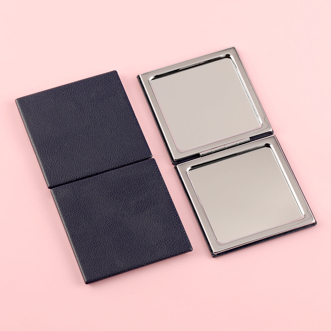 Exquisite PU Eco-Friendly Leather Inlay, HD Glass Mirror, Silver Plating Metal Frame, Creating a 70*70mm Black Square Cosmetic Mirror, an Excellent Gift Choice