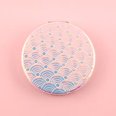 Eco-Friendly PU Leather Fish-Scale Cosmetic Mirror, High-Definition Glass Mirror, Plating Silver Metal Frame, 70*70mm Round Design, 8 Fashionable Colors Available, Perfect as a Gift for Friends