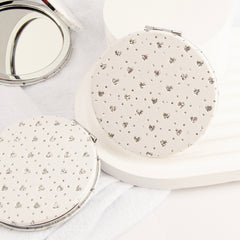 ✨ Trendy 70mm Circular Makeup Mirror, Silver Plated with Heart-shaped Elegant Leather Wrap. Double-sided with 2X Magnification, High-Definition Glass, In Stock for Quick Delivery. Perfect for DIY Beauty! 💄✨"