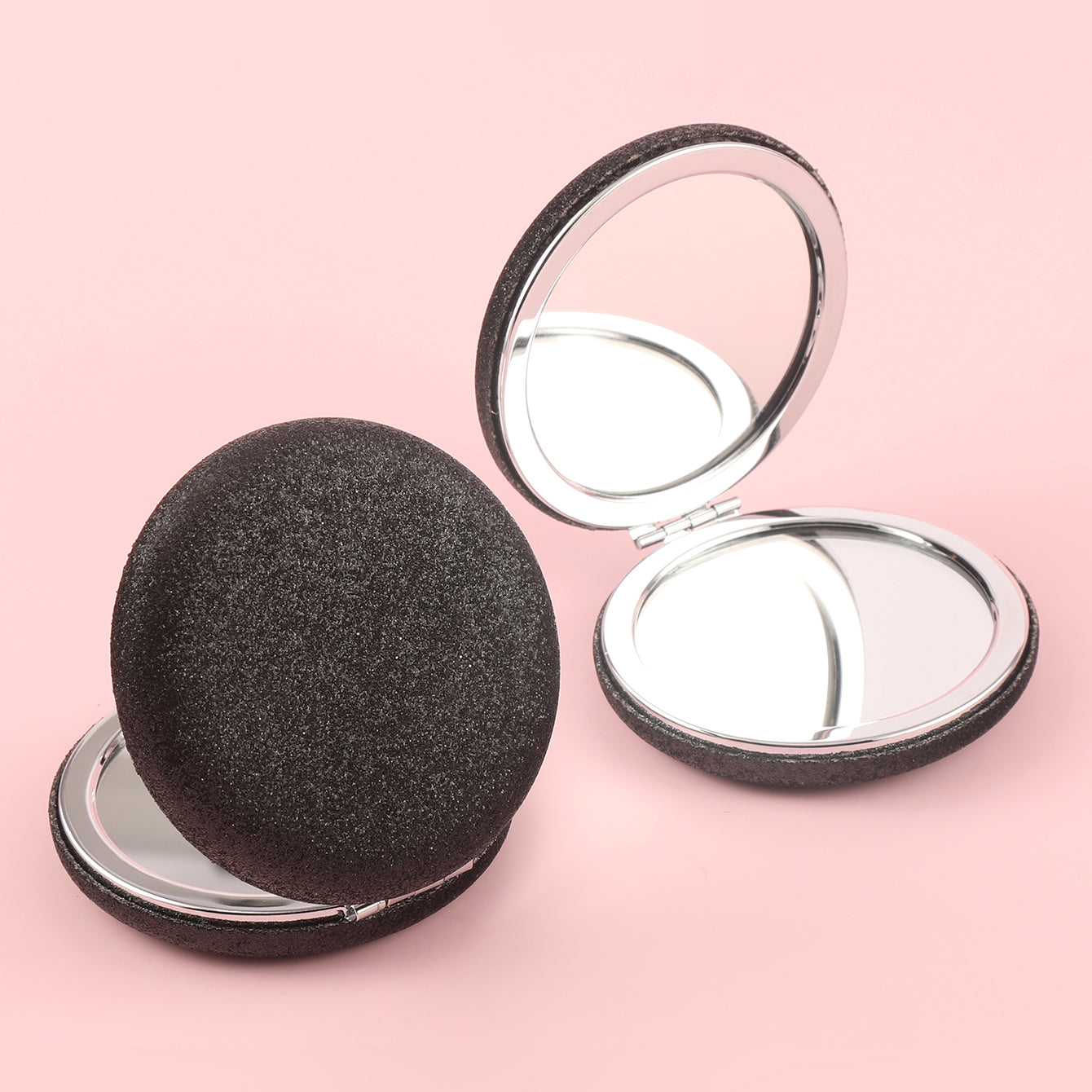 Translucent HD Glass Mirror, Eco-Friendly and Fashionable, Available in Four Colors, 70*70mm Round Bread-Shaped Cosmetic Mirror, Showing Off Your Personalized Beauty