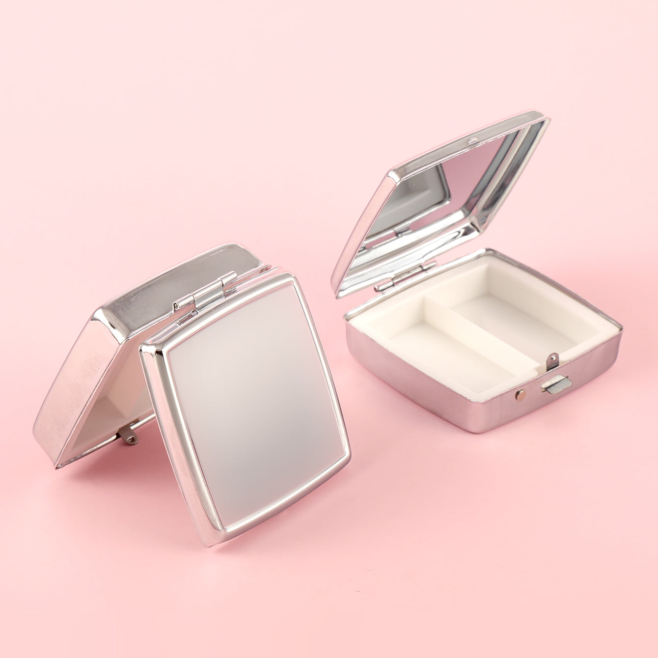 Portable Plating Silver Pill Box，2-Compartment Square Design, 55*55 mm Button Pill Box, Easy to Load Medications, Stylish and Practical, Carry It with You to Meet Your Various Medication Needs in Daily Life and Travel