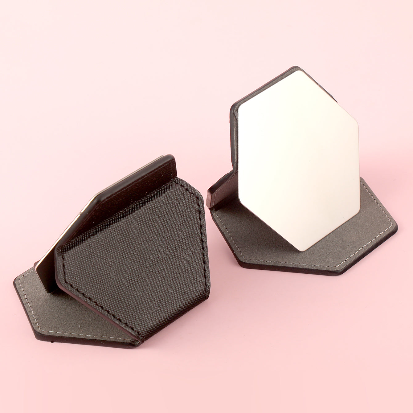 80*90mm Eco-Friendly PU Leather Hexagonal Cosmetic Mirror, Lightweight and Portable, Clear Stainless Steel Mirror, Suitable for Travel, Helping You Maintain Exquisite Makeup at Any Time