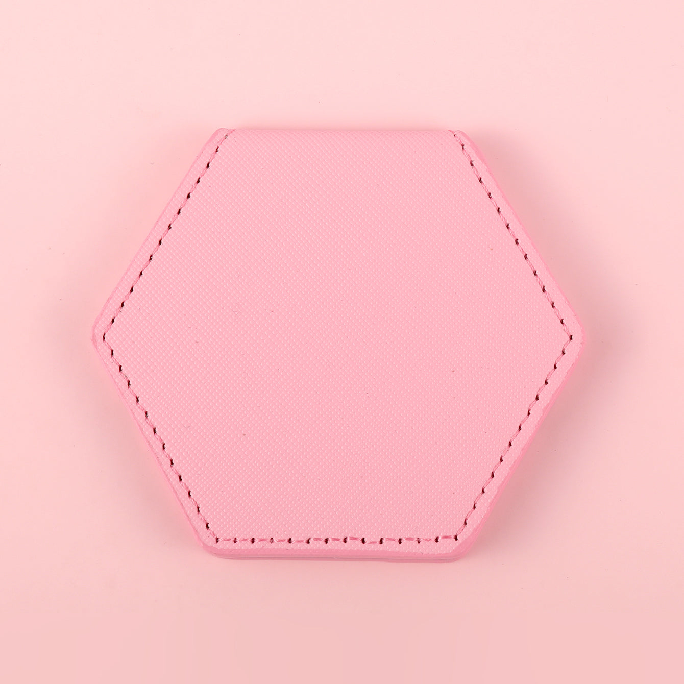 80*90mm Eco-Friendly PU Leather Hexagonal Cosmetic Mirror, Lightweight and Portable, Clear Stainless Steel Mirror, Suitable for Travel, Helping You Maintain Exquisite Makeup at Any Time