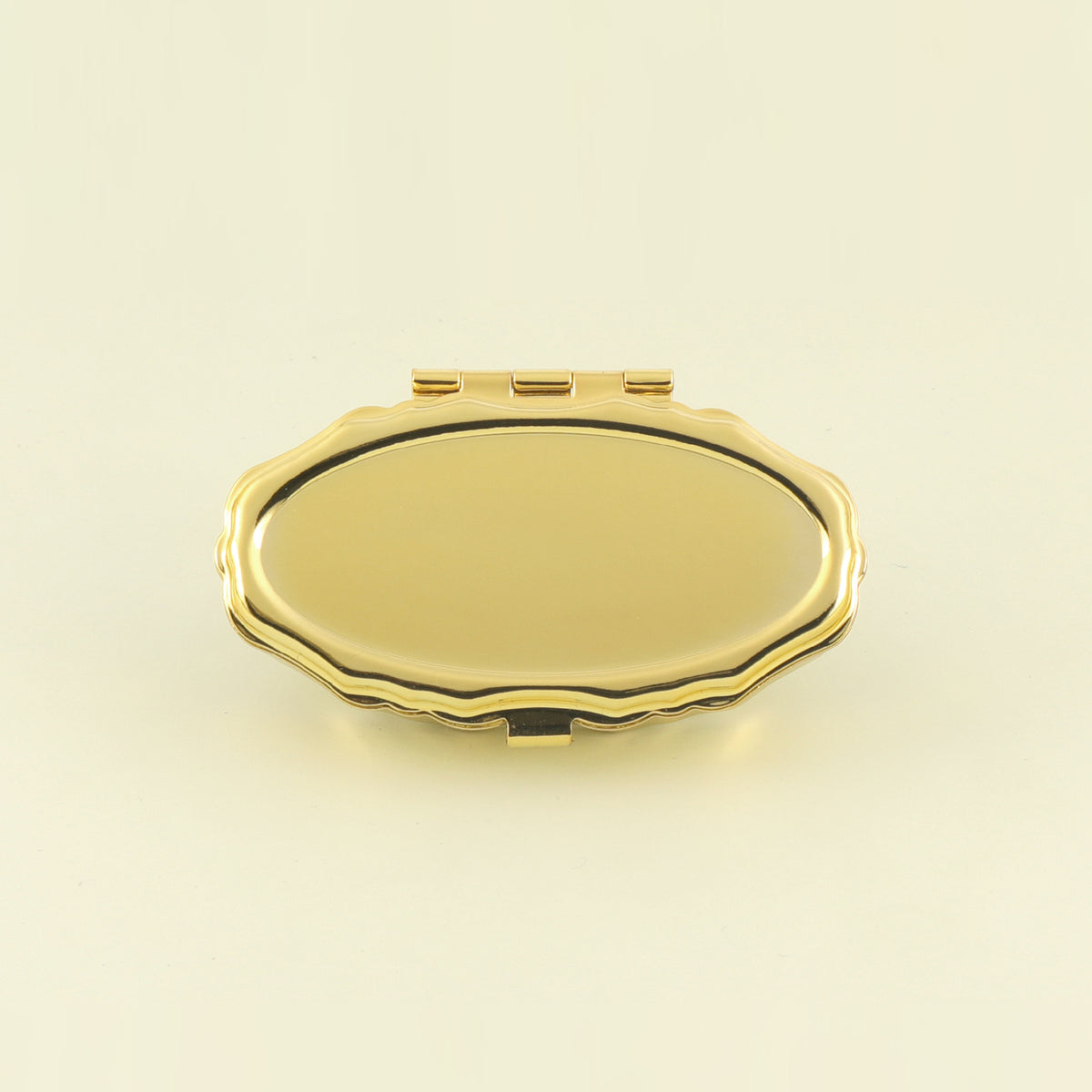 Stylish Oval Pill Box, Built-in HD Glass Mirror, 52*32mm, Multiple Colors Available