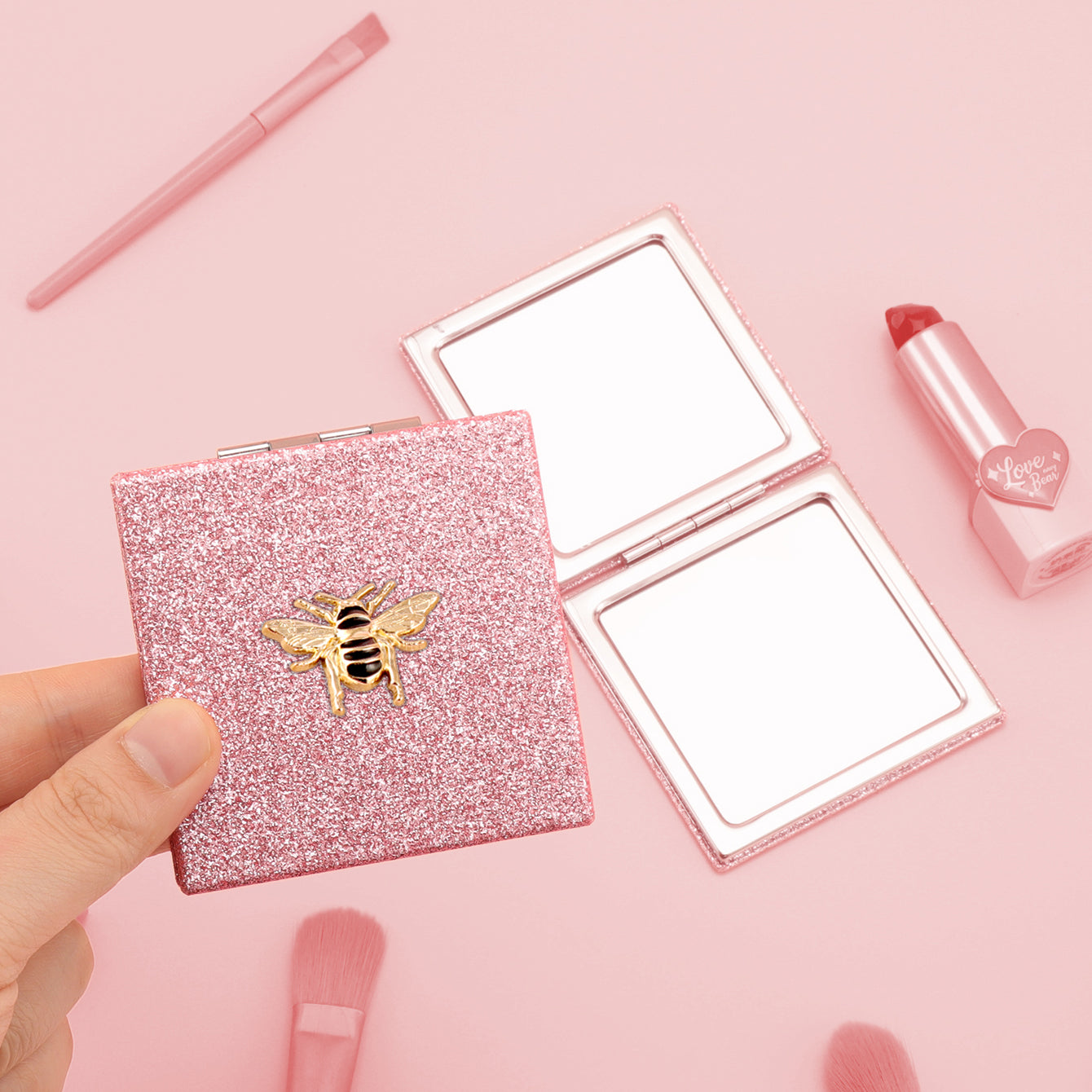 ✨ PU Eco-Friendly Leather Mirror, Embellished with Little Bee Gold Ornaments, HD Glass, Shiny Plating Silver Frame, 70*70mm Square Makeup Artifact, Pair It with Four Colors: Gold, Pink, White, and Black. 💄🌟