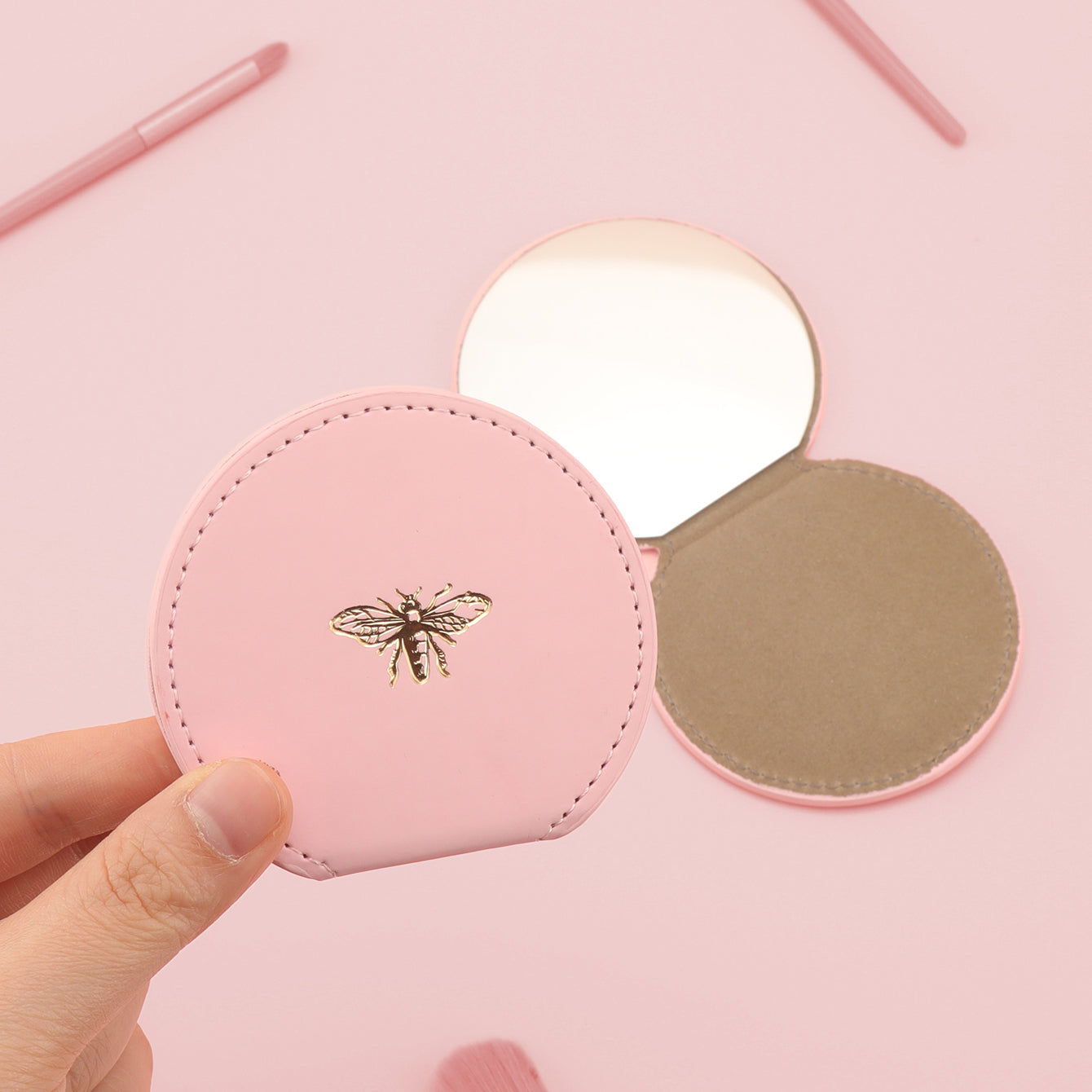 Little Bee Style PU Eco-Friendly Leather Cosmetic Mirror, Pink Color, Stainless Steel Glass Design, a Perfect Gift for Friends