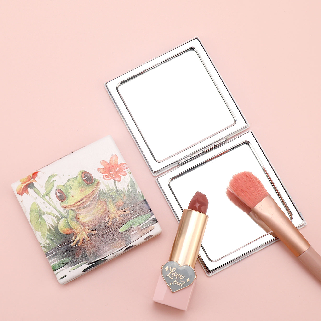 PU Eco-Friendly Leather Cosmetic Mirror, Printed With Various Patterns, Plating Silver Metal Frame, HD Glass, 70*70mm Square Design, Multiple Styles To Choose From, The First Choice For Gift Giving.