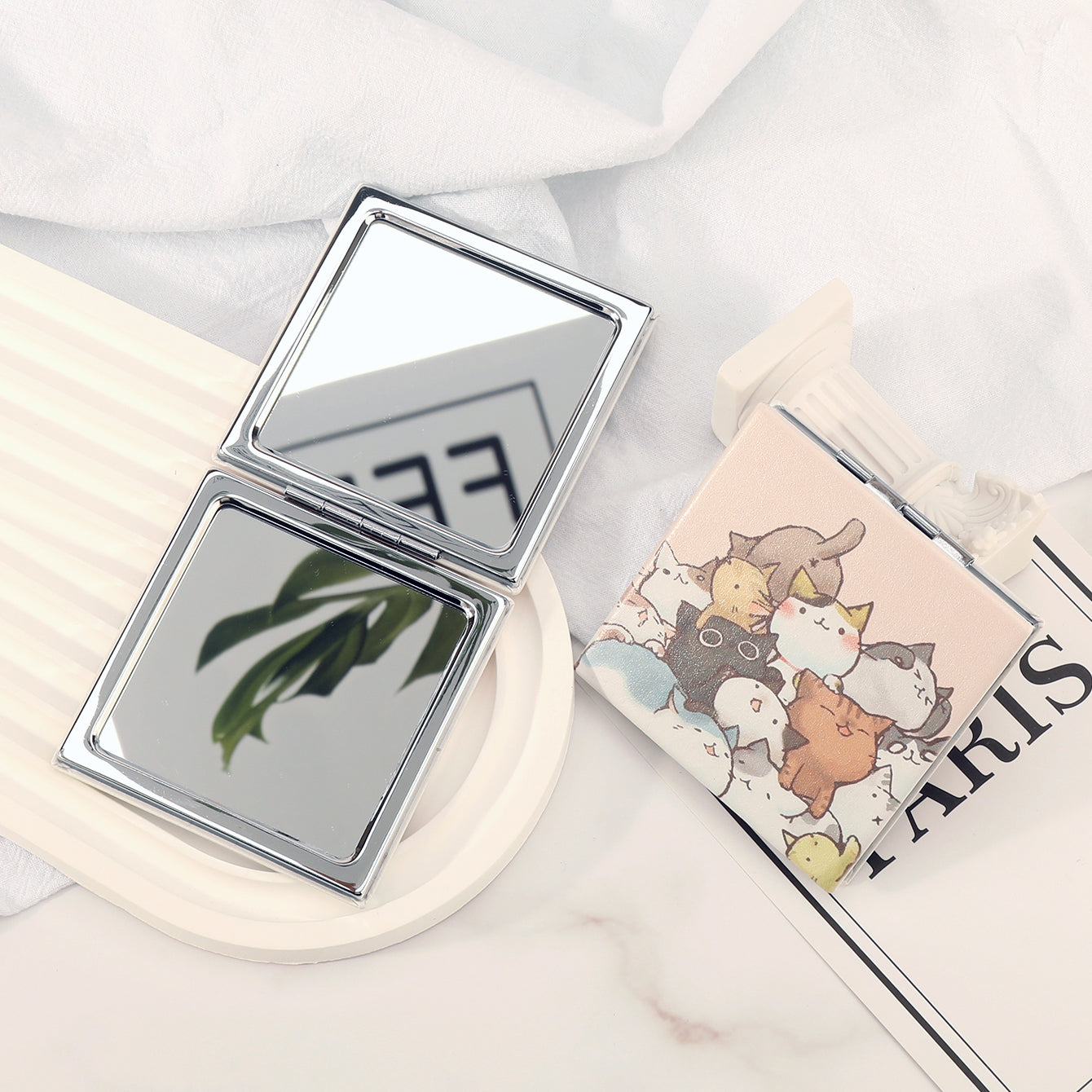 ✨ Made Of Eco-Friendly PU Leather, You Can Play With Various Prints! Plating Silver Metal Edge, HD Glass Mirror, 70*70mm Square Cosmetic Mirror, Colorful And Diverse, Unlimited Imagination! ✨