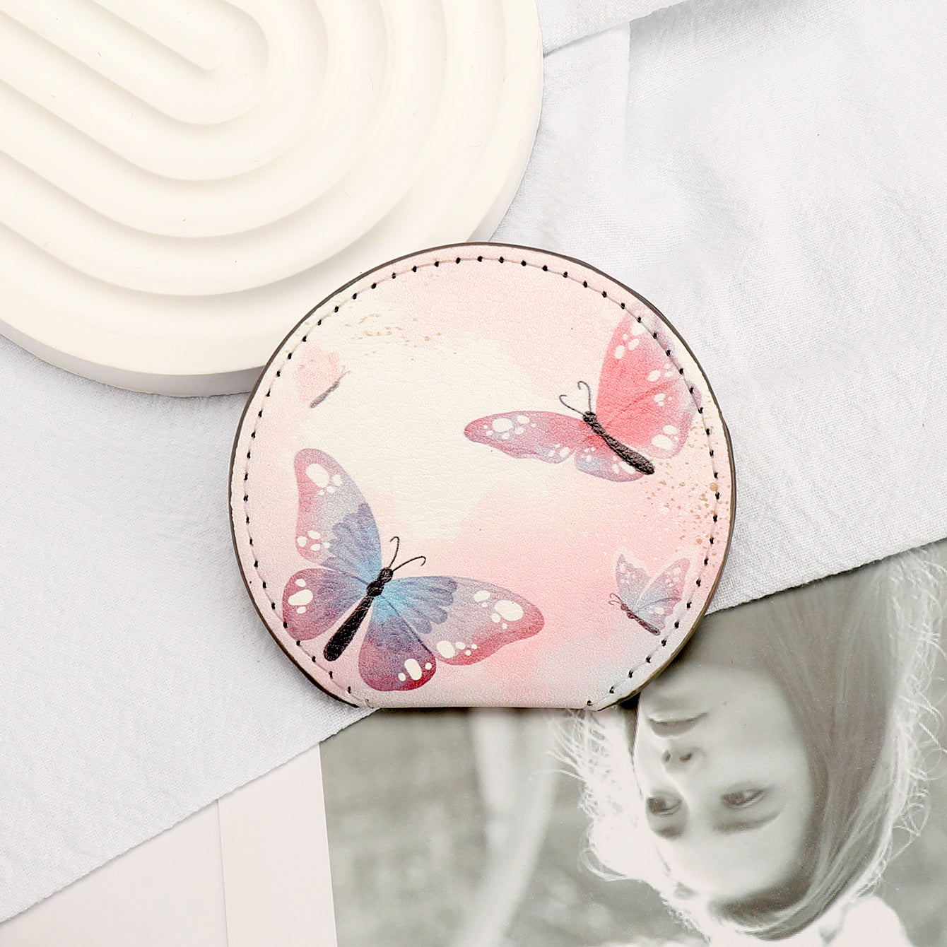 ✨🌿 Fashionable And Eco-Friendly Leather, Printed With Your Own Pattern! 75*80mm One-Way Mirror, Colorful Stainless Steel, Allows You To Easily Create Perfect Makeup! 💄✨